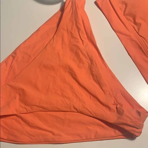 Becca bikini sm p top med bottoms - Picture 2 of 7